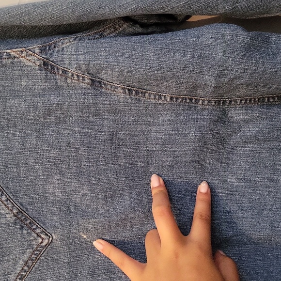 Levi's Denim Button Up Shirt - Picture 4 of 5